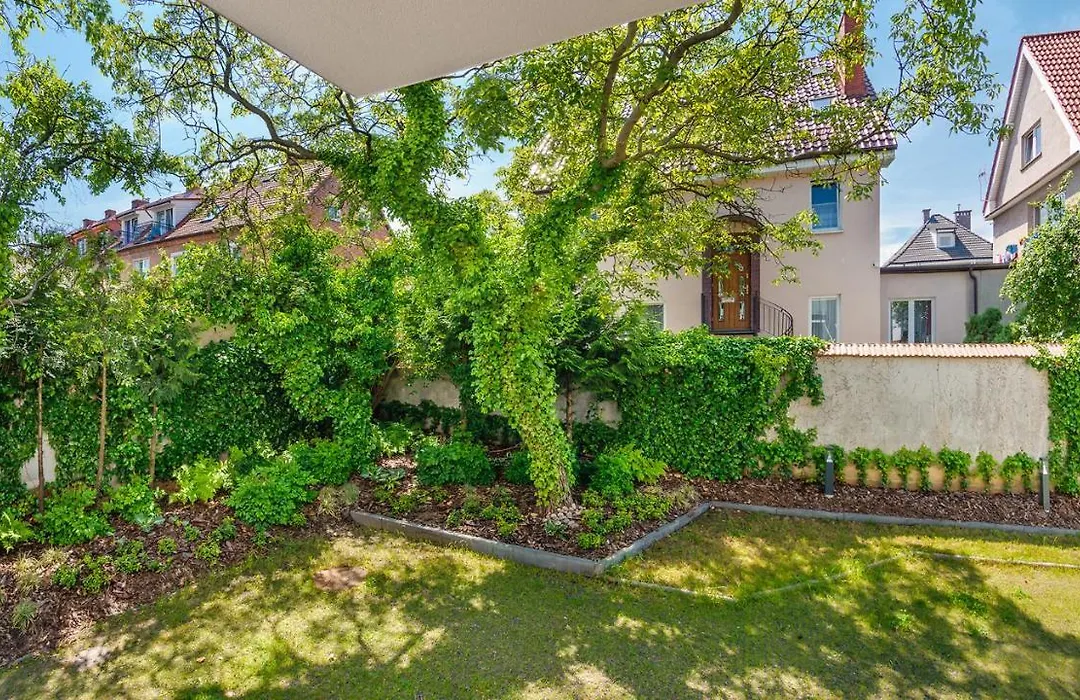 Apartamenty Sopockie Blonie-1