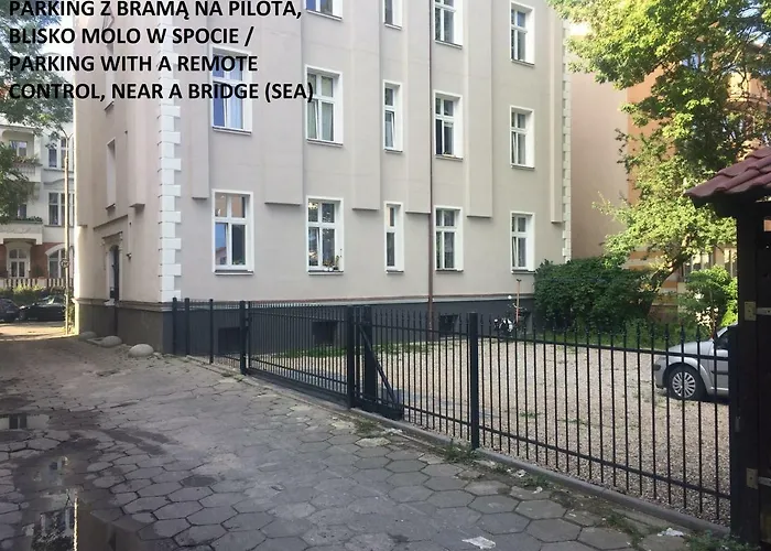 Summerwinter - 2 Luxury Wonder & Heaven Apartaments, 100M M Cassino - 2 Or 3 Bedrooms & Sofa, Parking